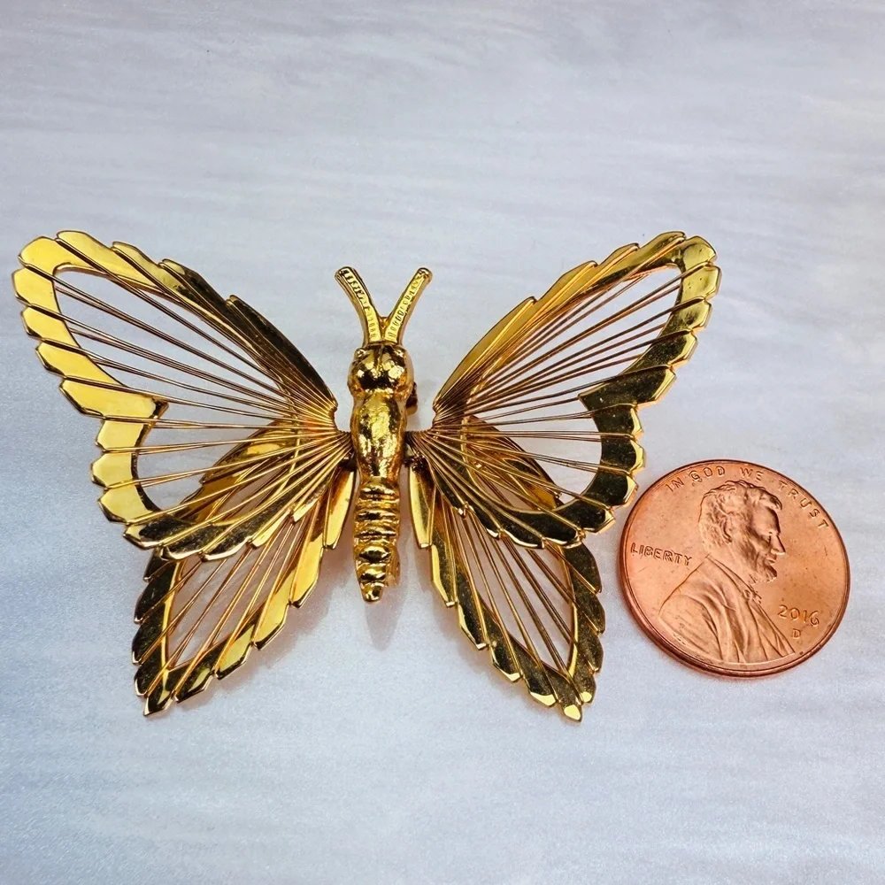 Vintage Monet, textured goldtone, 3-D butterfly brooch, pin